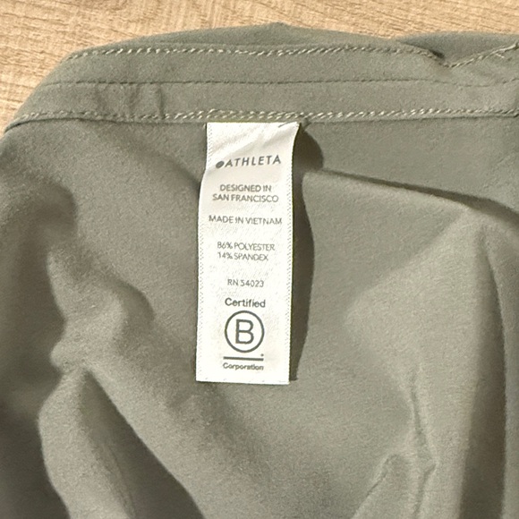 Athleta Olive Green Sleeveless Women's Top Size Medium - Picture 6 of 6